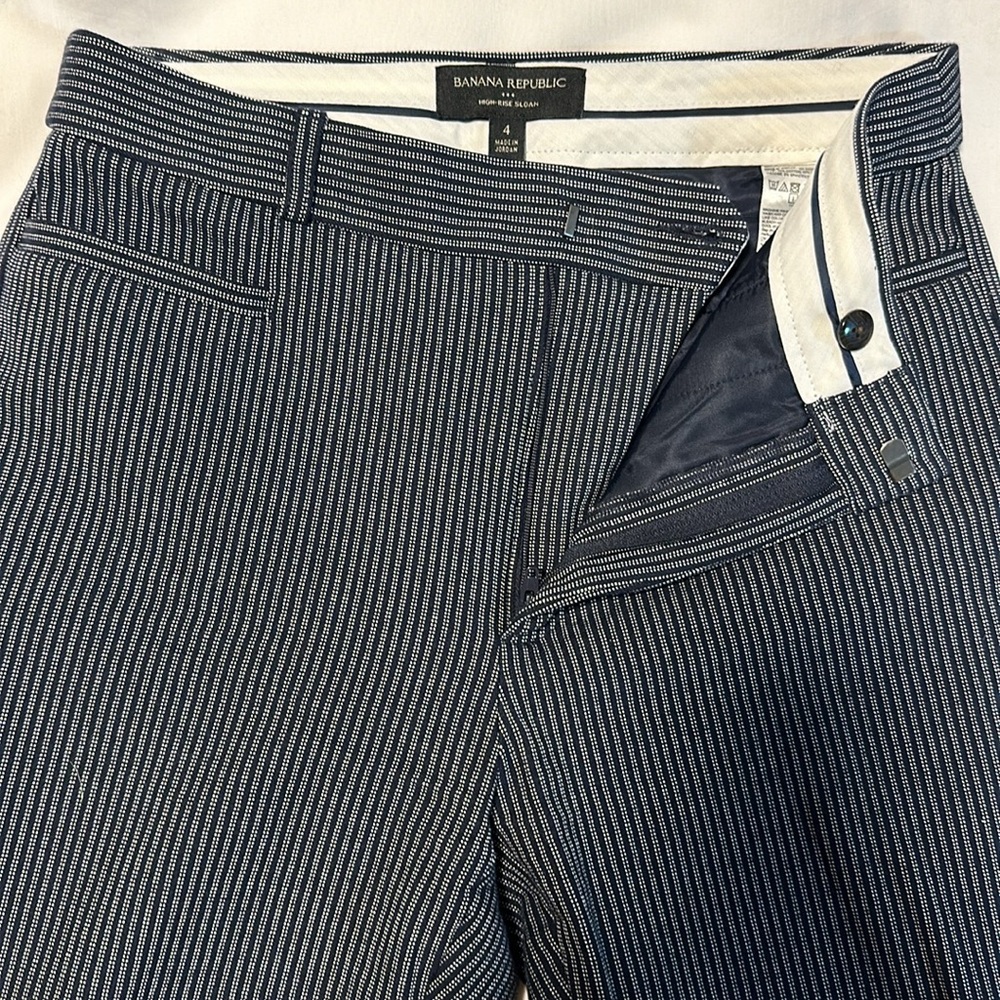 BR high rise Sloan pinstripe size 4